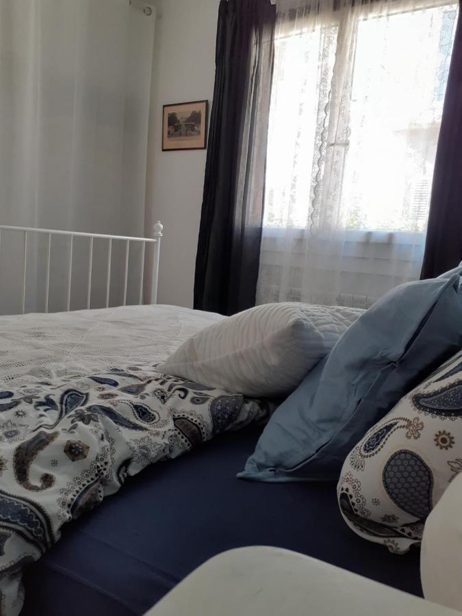 Alfred 'S Home Toulon Luaran gambar
